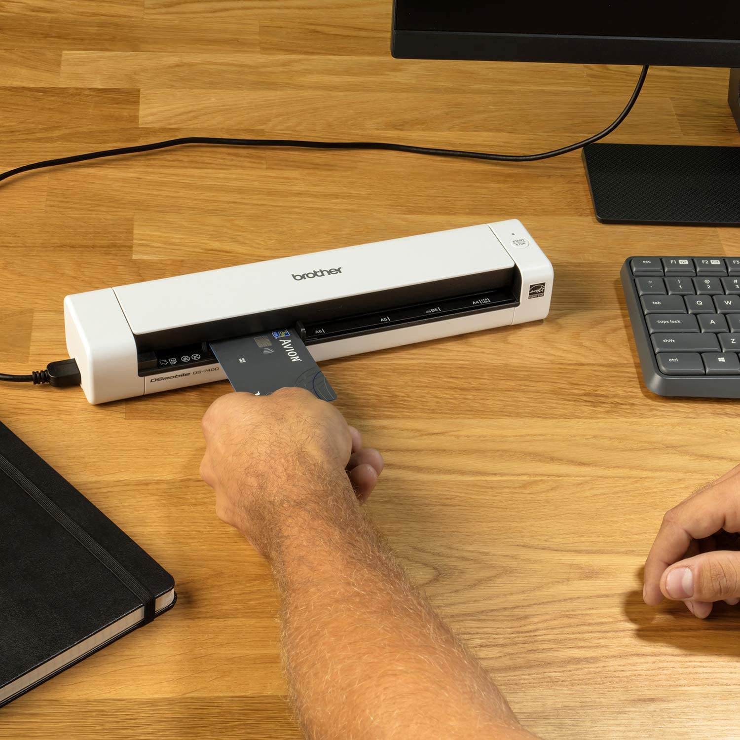 Brother DS-740D Duplex Compact Mobile Document Scanner Brother DS-740D Duplex Compact Mobile Document Scanner